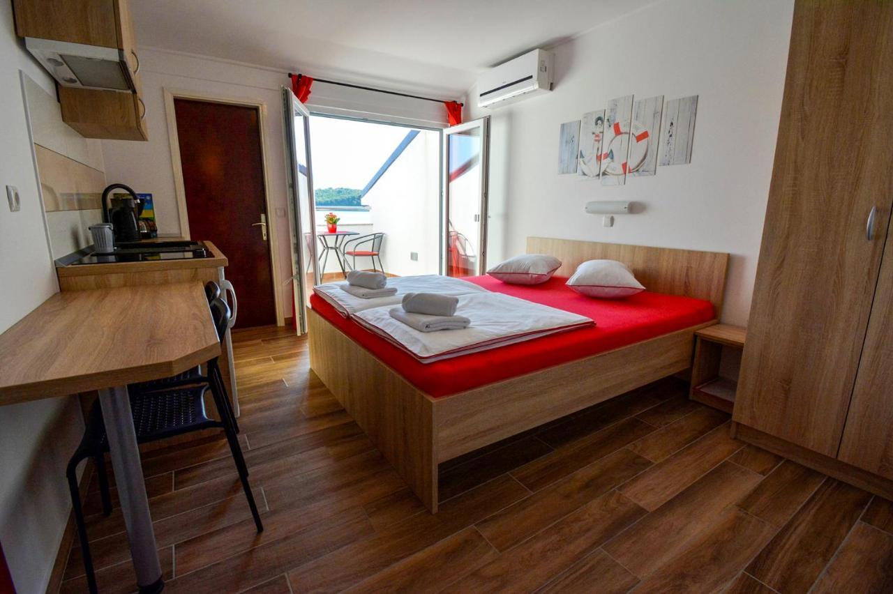 Apartmani Andela Kordic Supetarska Draga Exterior photo