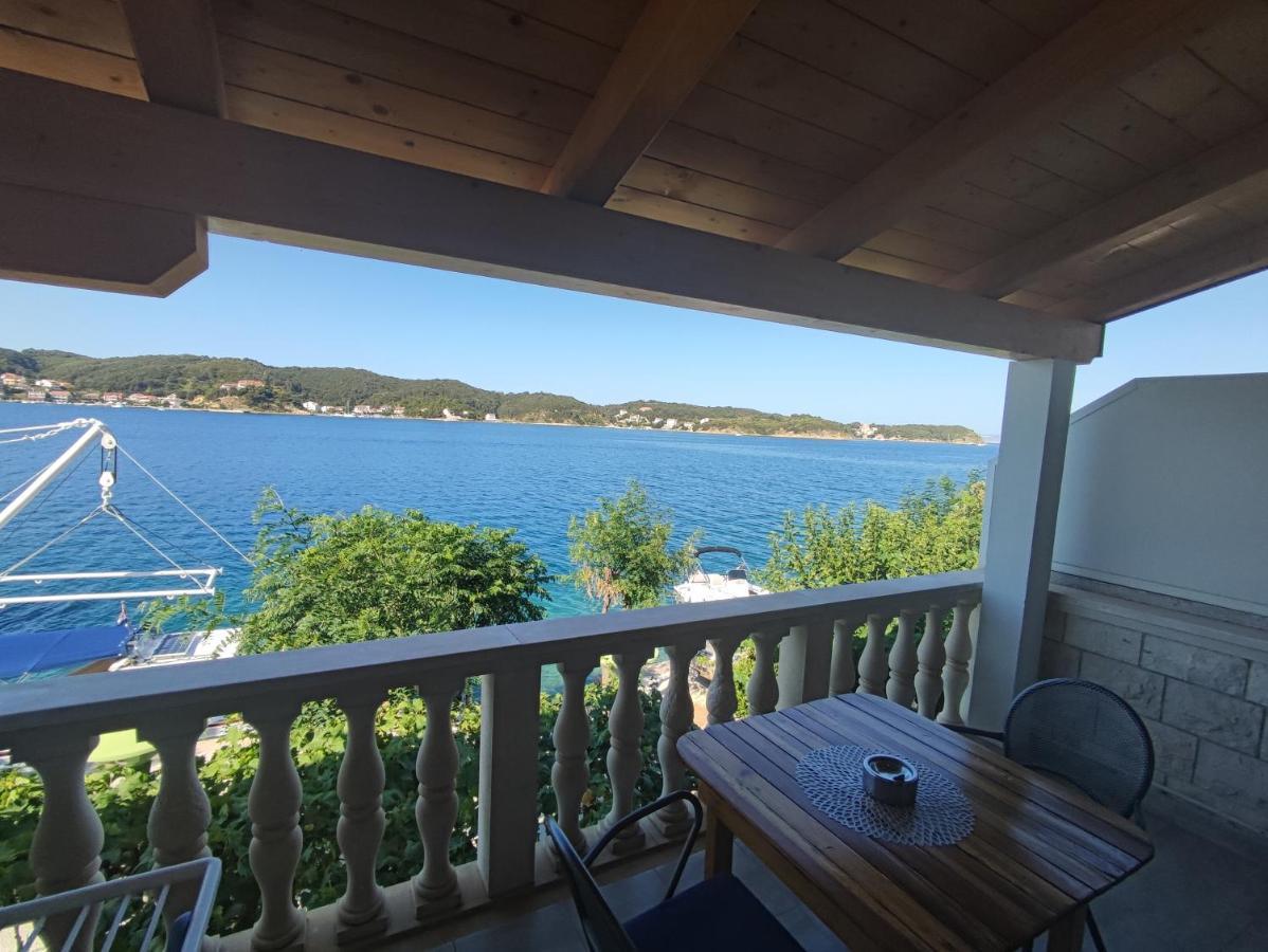 Apartmani Andela Kordic Supetarska Draga Exterior photo